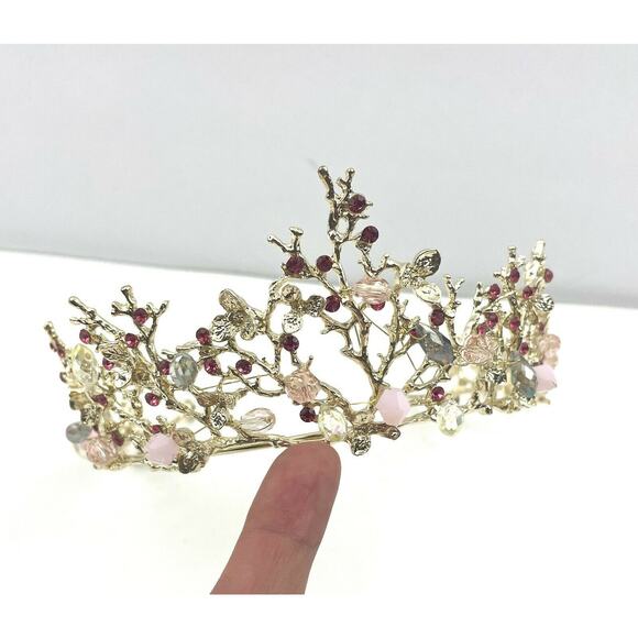 Light Pink Beaded Rhinestone Gold Tone Metal Tiara Crown NEW Elegant - Picture 2 of 9